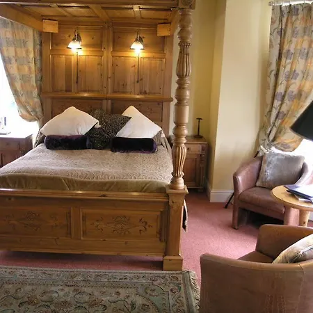 Woodlands Country House Hotel